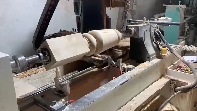 مخرطة خشب ذكية CNC ذات أربعة محاور - 4