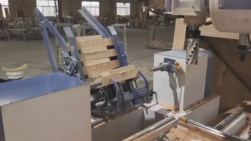 مخرطة خشب ذكية CNC ذات خمسة محاور - 4