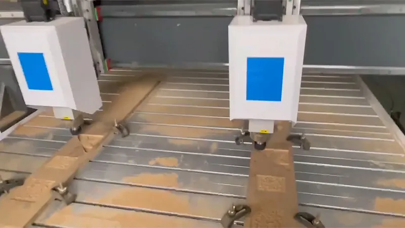ماكينة رواتر CNC مزدوجة الرأس