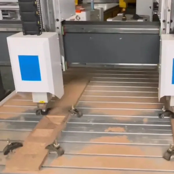 ماكينة رواتر CNC مزدوجة الرأس