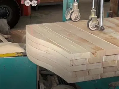 ماكينة منشار شريط CNC